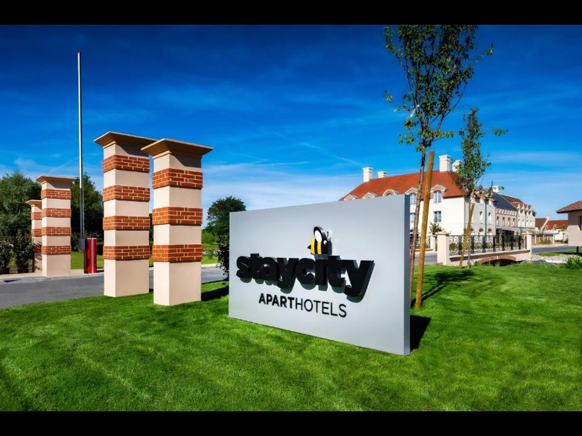 Staycity Aparthotels, Near Disneyland